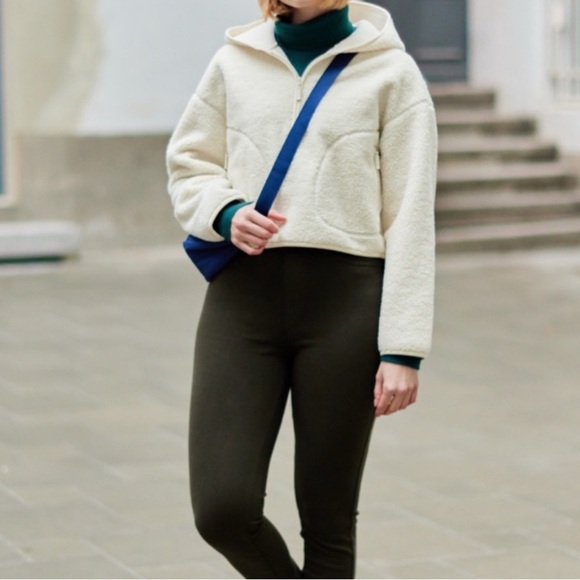 UNIQLO | WINDPROOF OUTER FLEECE HALF-ZIP
PULLOVER SHIRT | X-SMALL - Picture 5 of 5